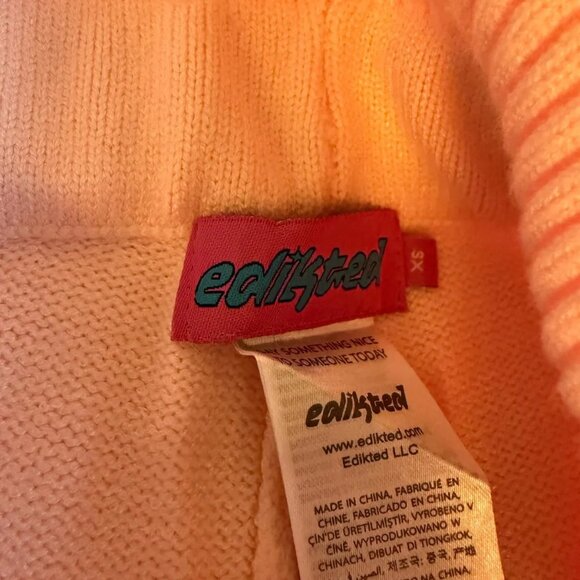 Edikted Desiree knitted low rise fold over pants and top - Picture 3 of 3